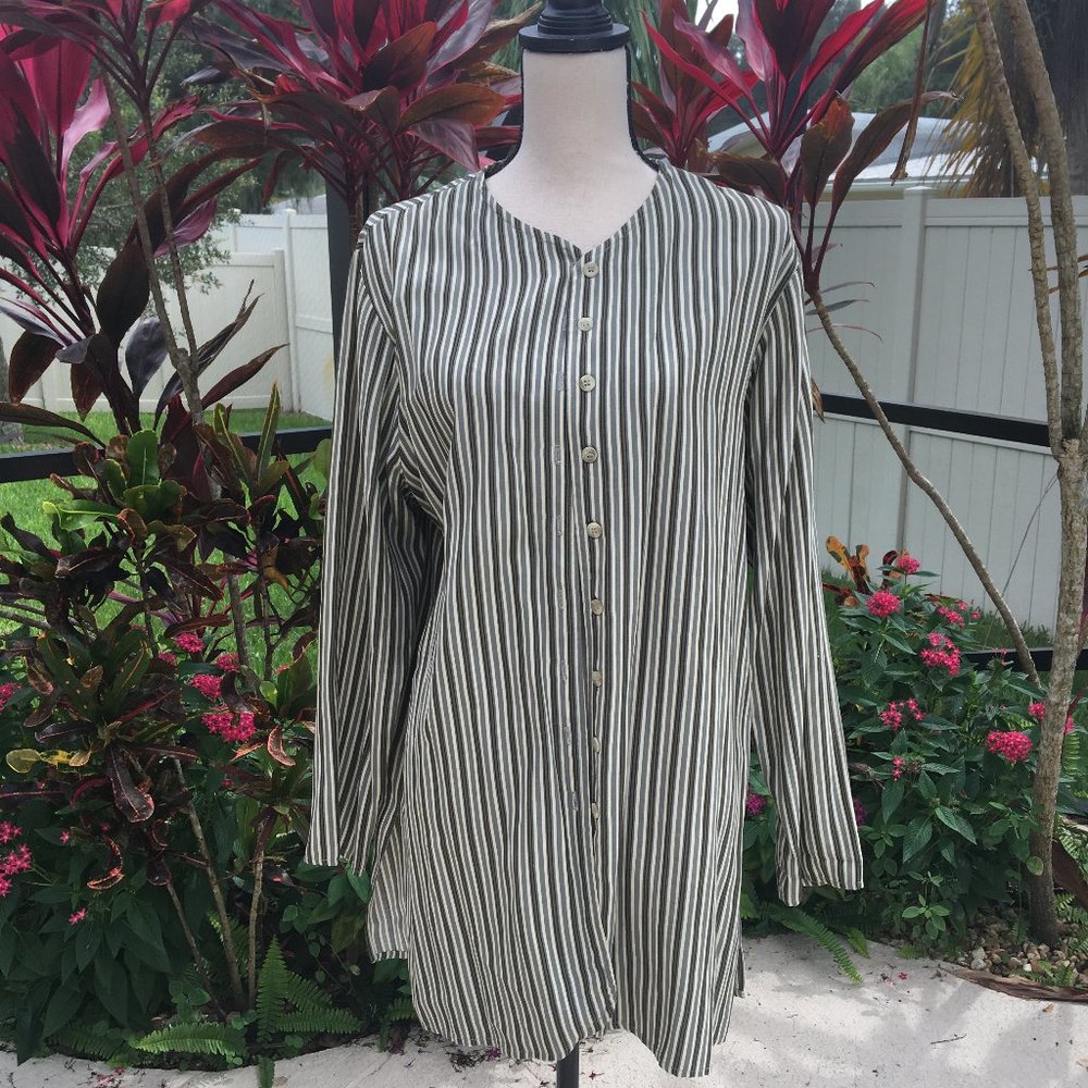 EUC Women stripe Retro V Neck Lg. Sleeve Tunic Top
